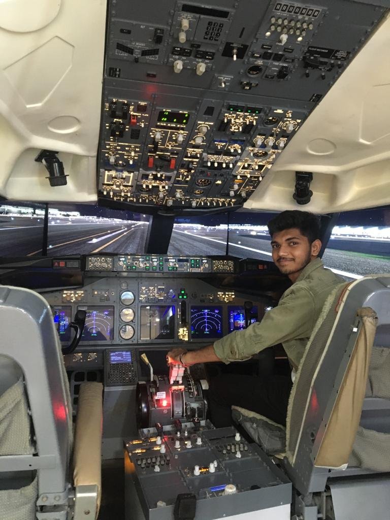 Aircraft & Flight Training